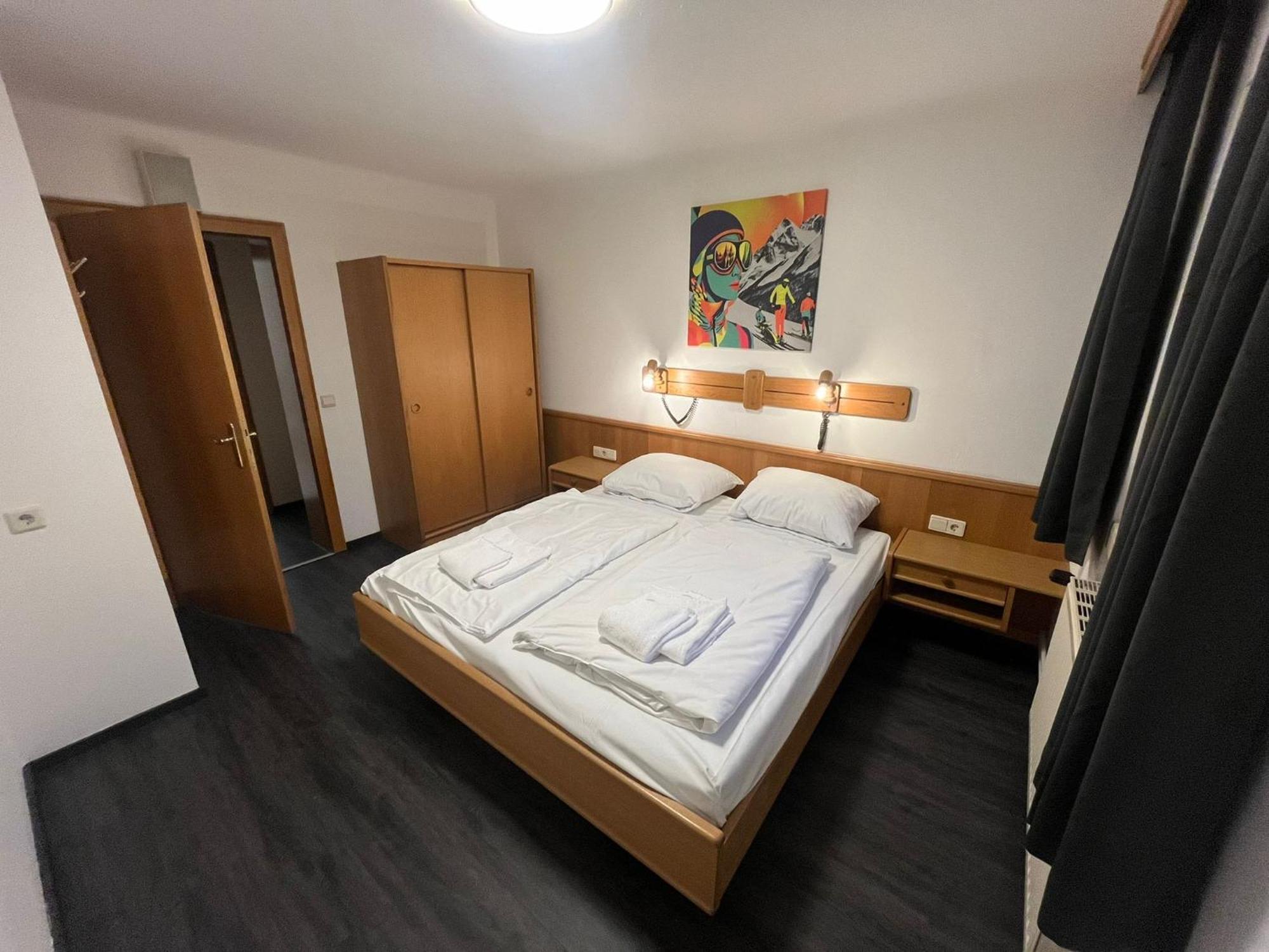 Twenty Seven City Hotel Τσελ αμ Ζέε Εξωτερικό φωτογραφία