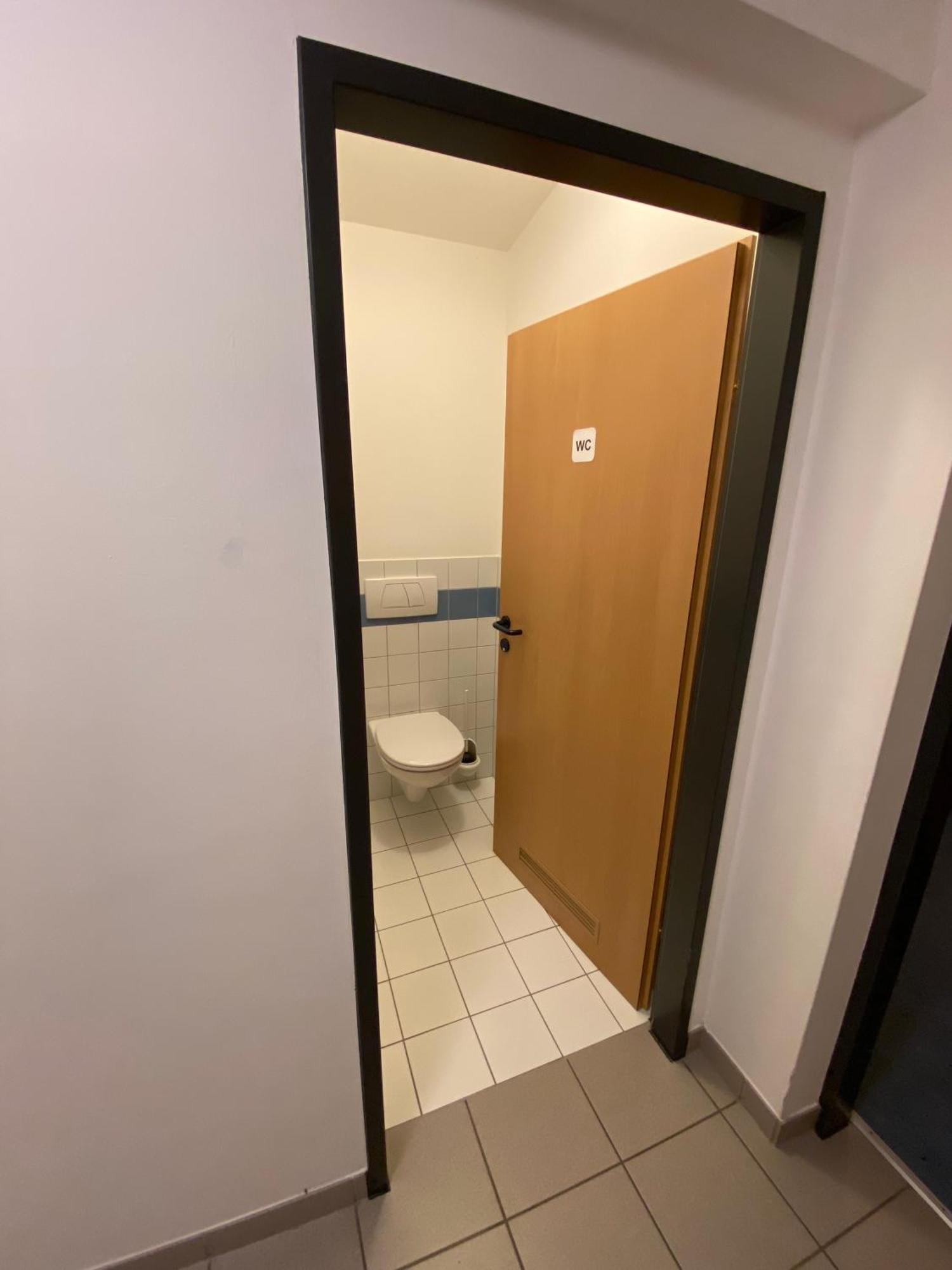 Twenty Seven City Hotel Τσελ αμ Ζέε Εξωτερικό φωτογραφία