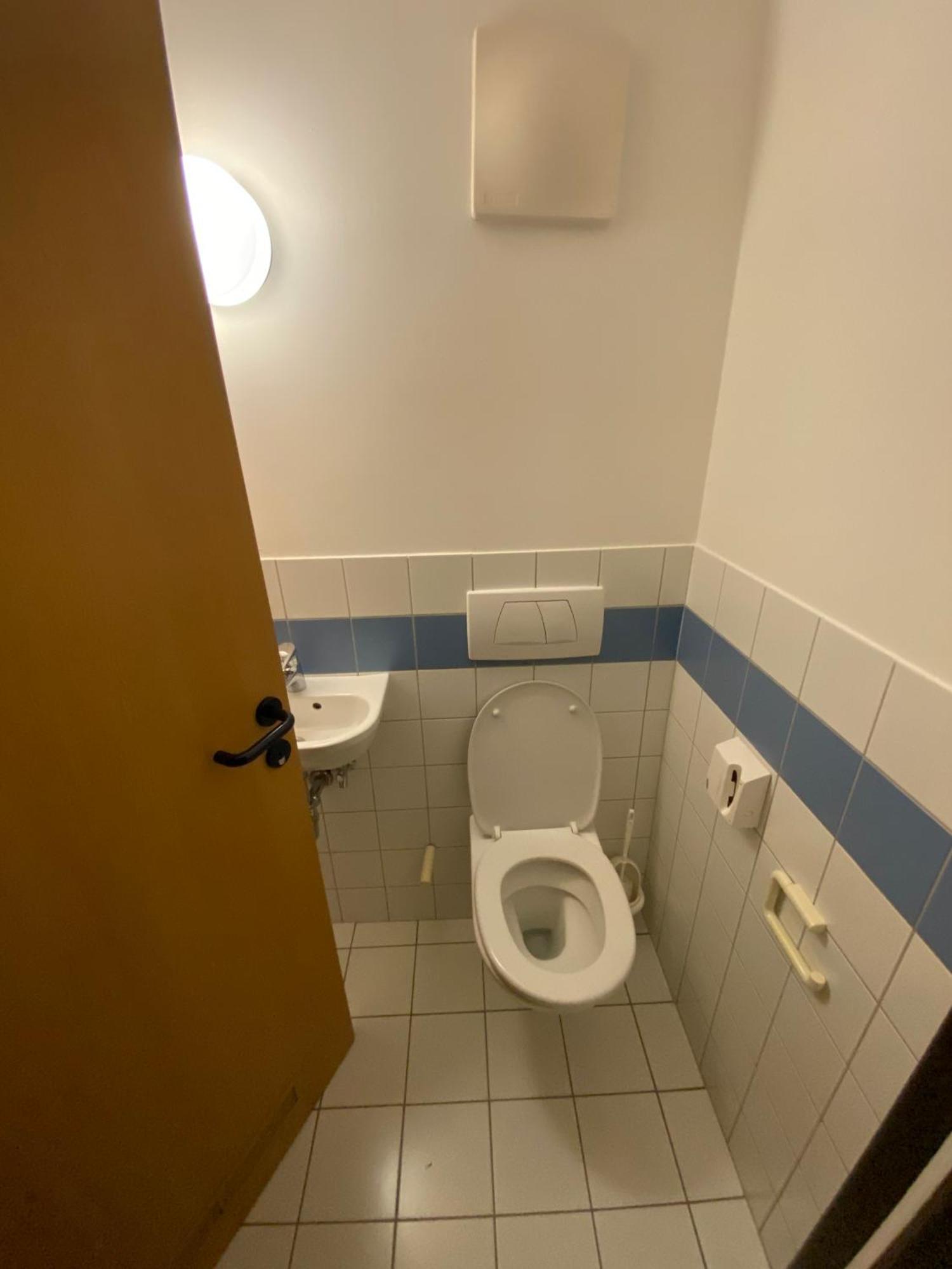 Twenty Seven City Hotel Τσελ αμ Ζέε Εξωτερικό φωτογραφία