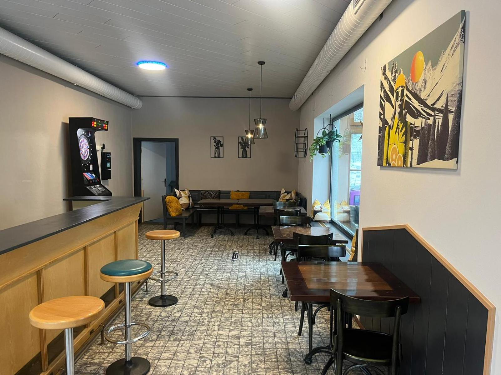 Twenty Seven City Hotel Τσελ αμ Ζέε Εξωτερικό φωτογραφία
