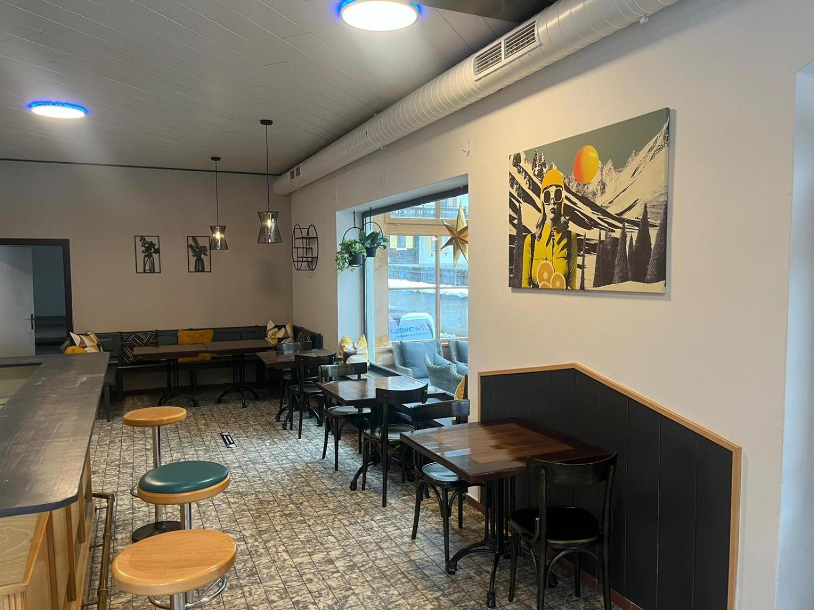 Twenty Seven City Hotel Τσελ αμ Ζέε Εξωτερικό φωτογραφία